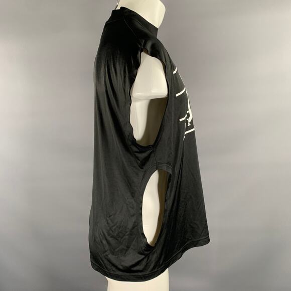 VERSACE Size M Black Print Muscle T-shirt main image 4